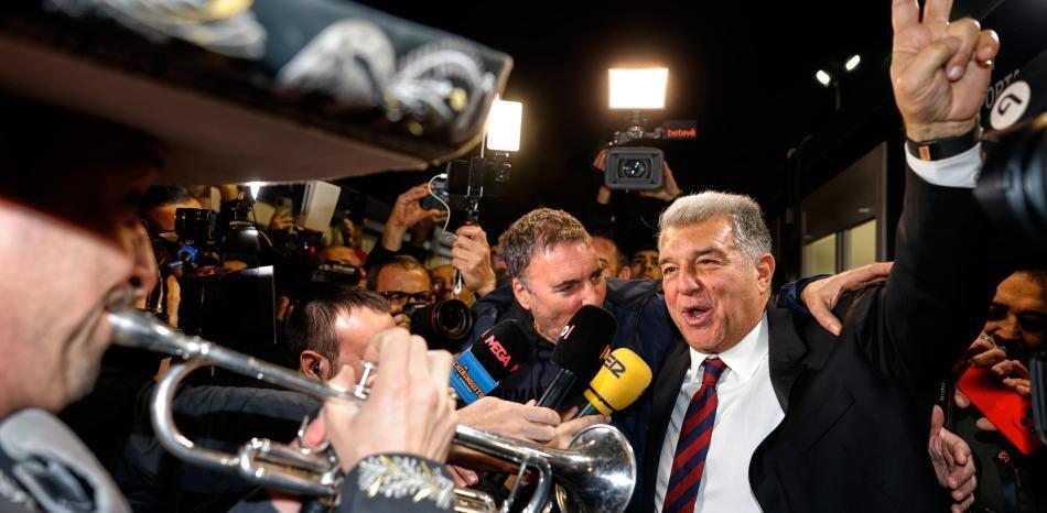 爱游戏登入-拉波尔塔：这届任期我将打造一支顶级球队，继续壮大巴萨阵容